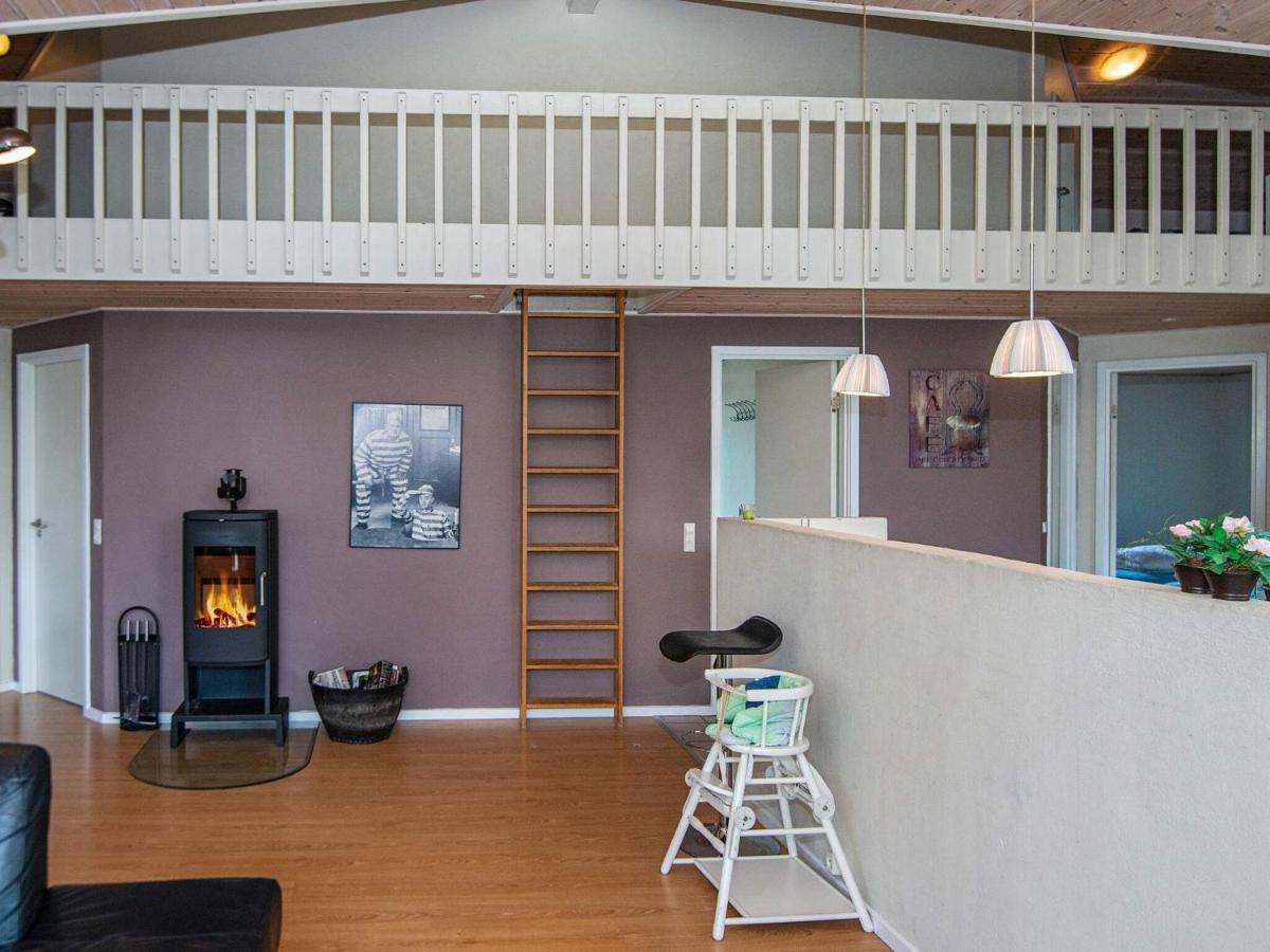 12 Person Holiday Home In Aabenraa Loddenhøj Εξωτερικό φωτογραφία