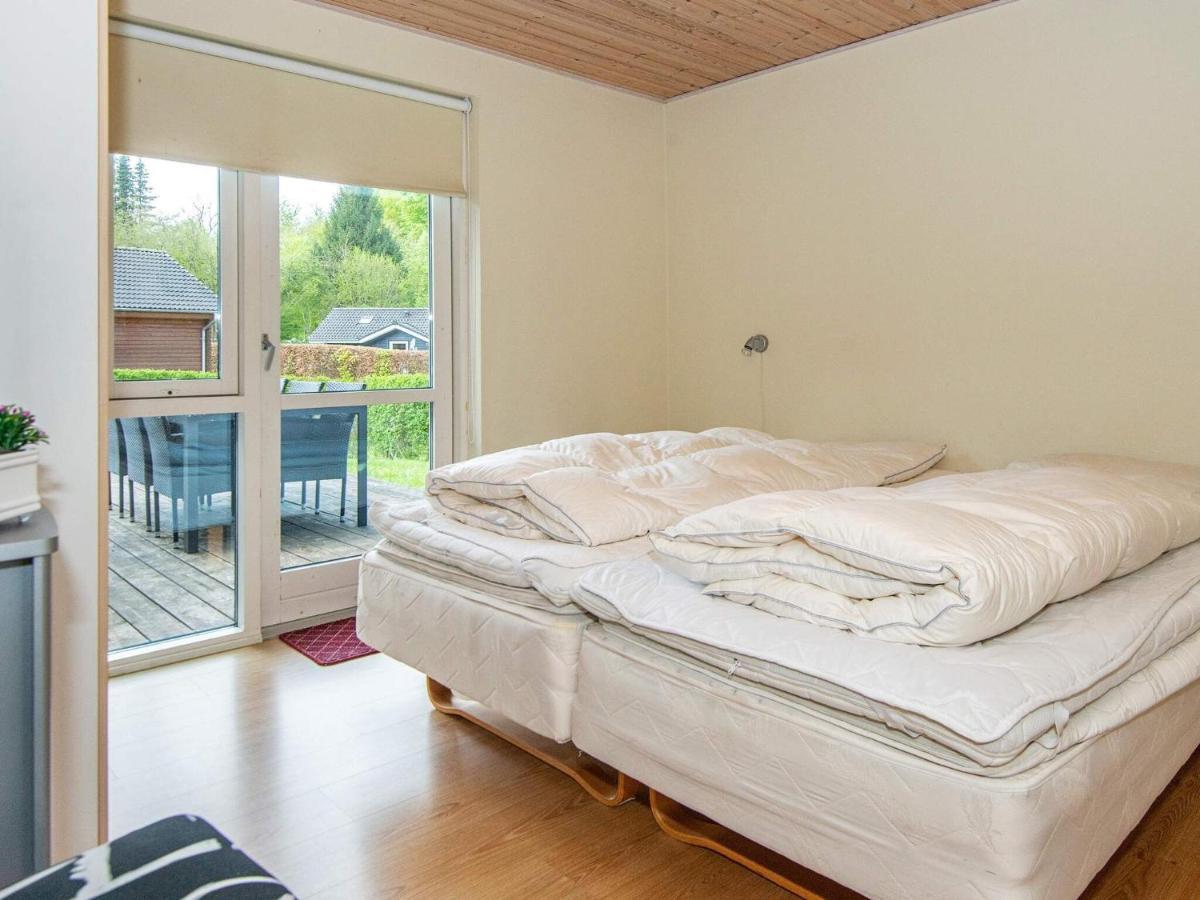 12 Person Holiday Home In Aabenraa Loddenhøj Εξωτερικό φωτογραφία