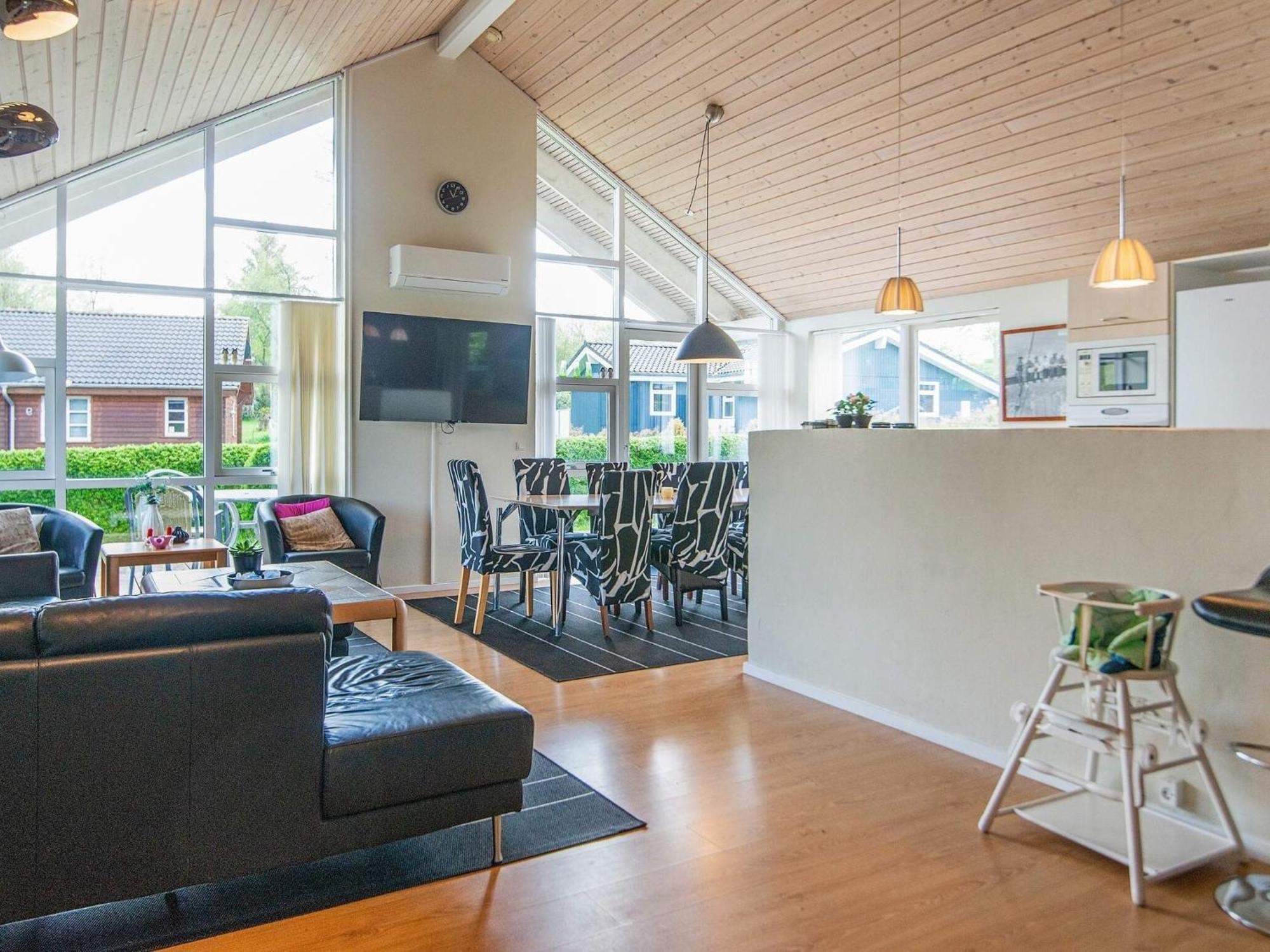 12 Person Holiday Home In Aabenraa Loddenhøj Εξωτερικό φωτογραφία